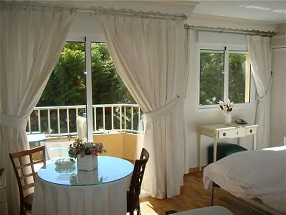 Palm Beach Club Apartamentos Carihuela トレモリノス アパート