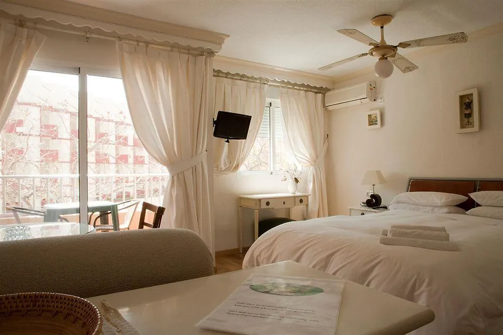 Palm Beach Club Apartamentos Carihuela トレモリノス