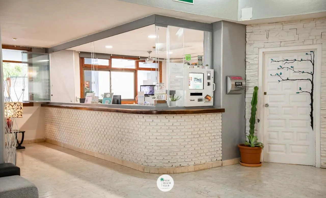 アパート Palm Beach Club Apartamentos Carihuela トレモリノス