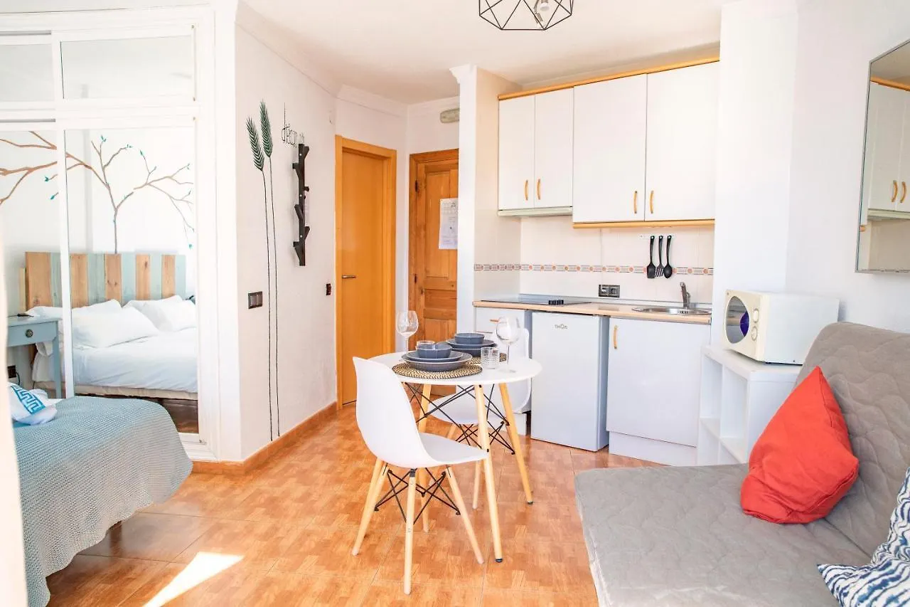 Palm Beach Club Apartamentos Carihuela トレモリノス