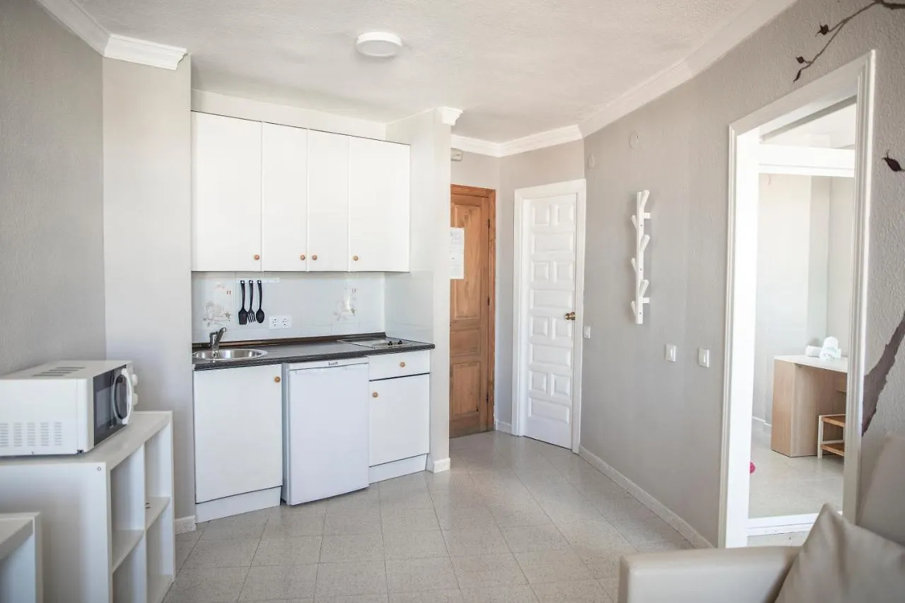 アパート Palm Beach Club Apartamentos Carihuela トレモリノス スペイン