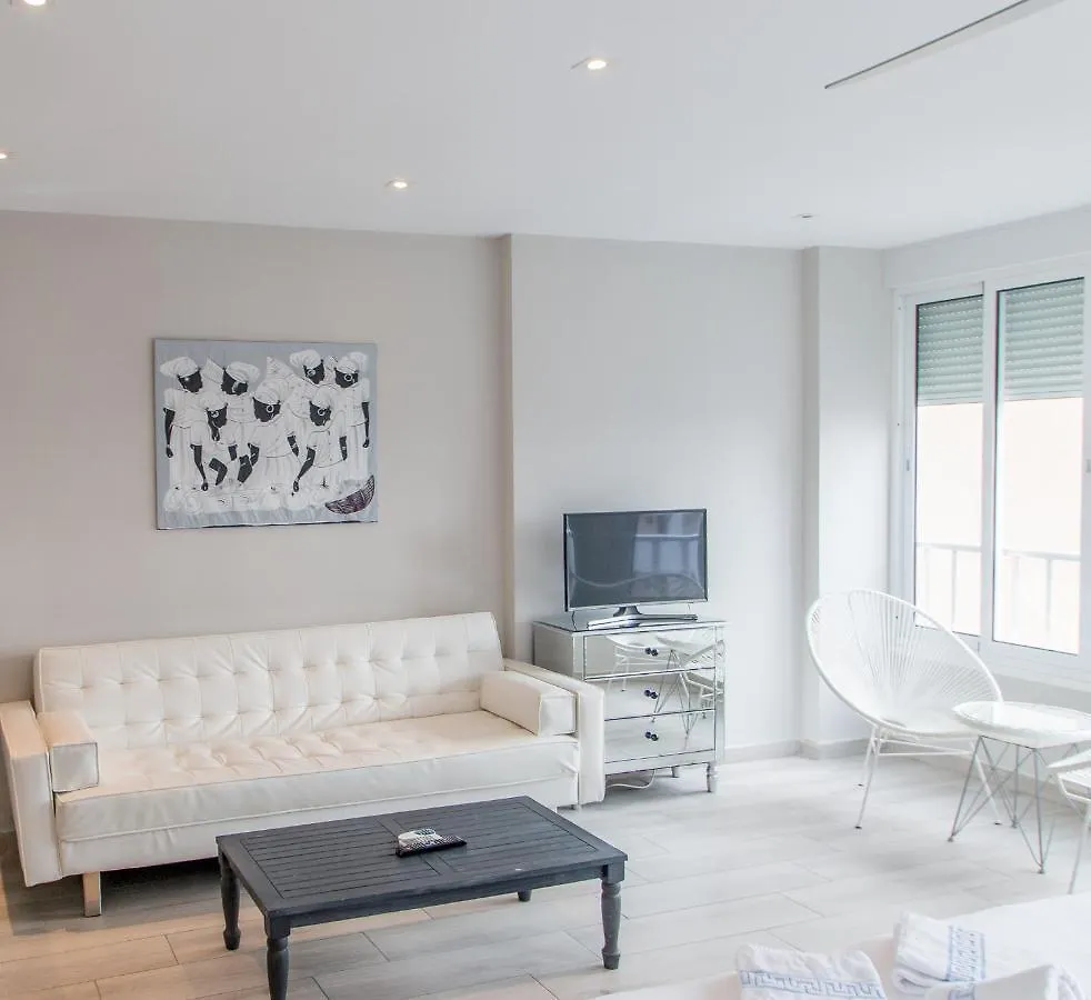 Palm Beach Club Apartamentos Carihuela トレモリノス アパート