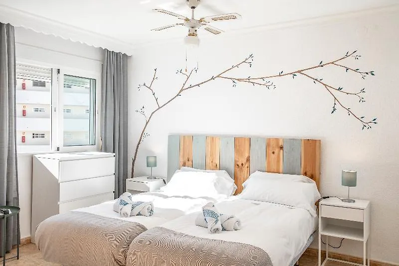 Palm Beach Club Apartamentos Carihuela トレモリノス スペイン